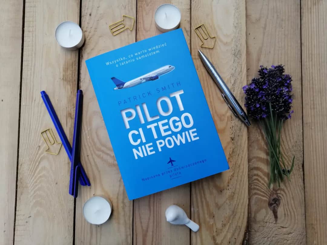 Mroczne sekrety pilotów: Książka, która zdemaskuje prawdę o lataniu