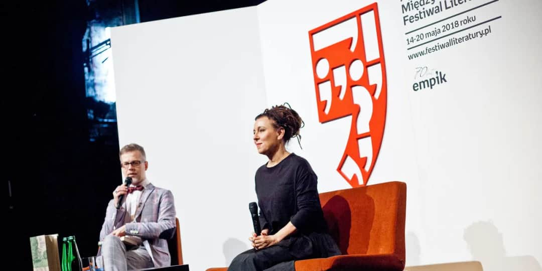 Sekrety bestsellera: Ile książek naprawdę osiąga szczyt sprzedaży w Polsce?